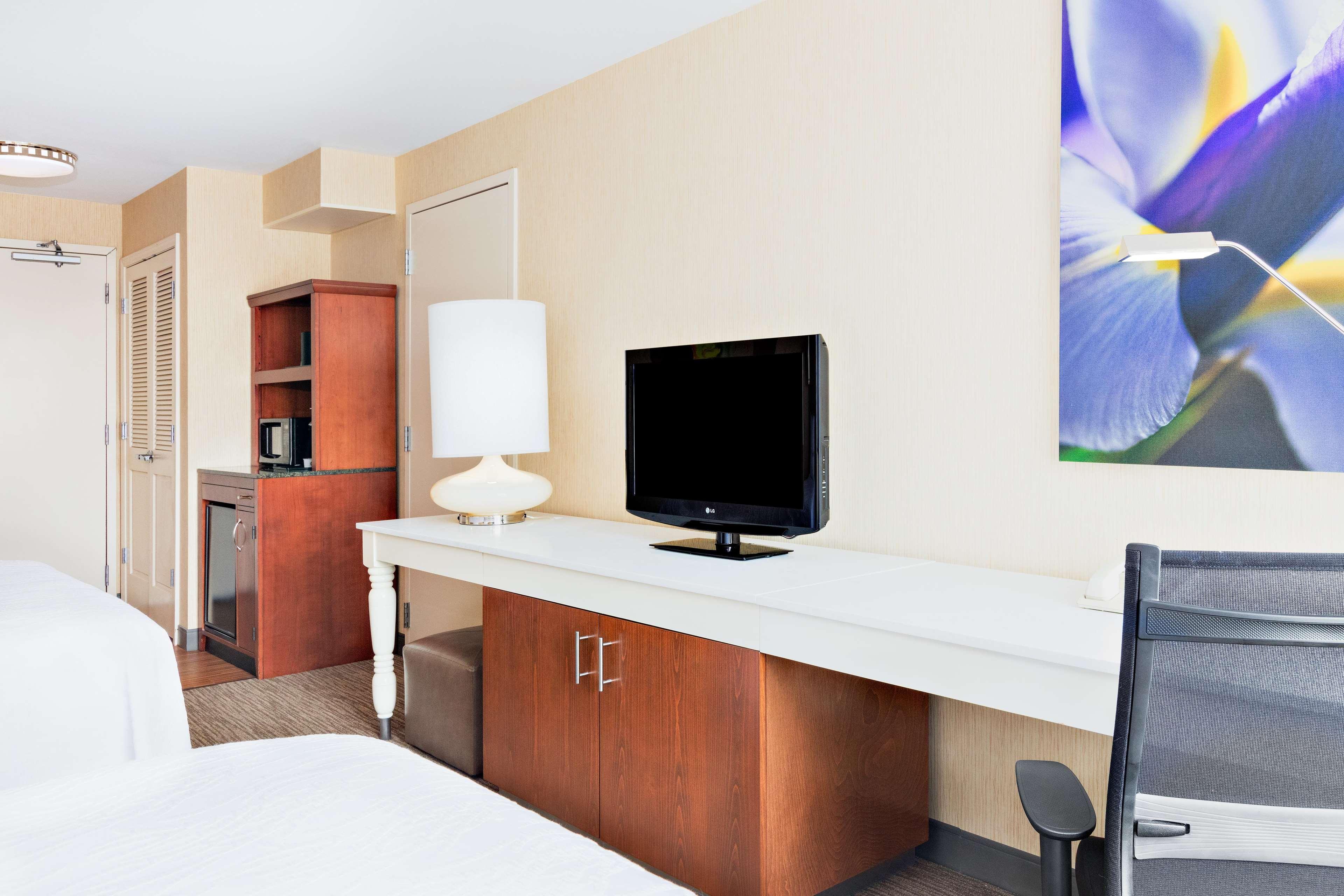 Hilton Garden Inn Folsom Exterior foto